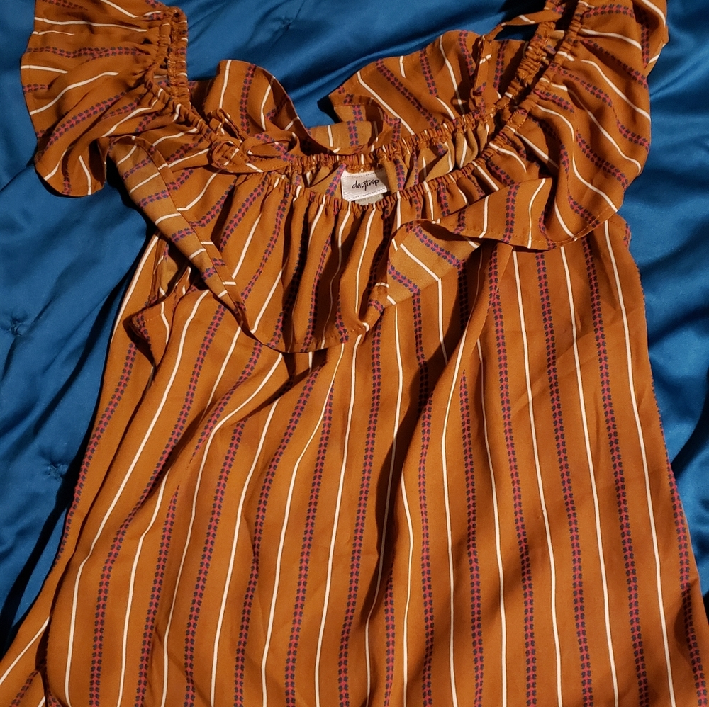 Off the shoulder blouse/tunic top